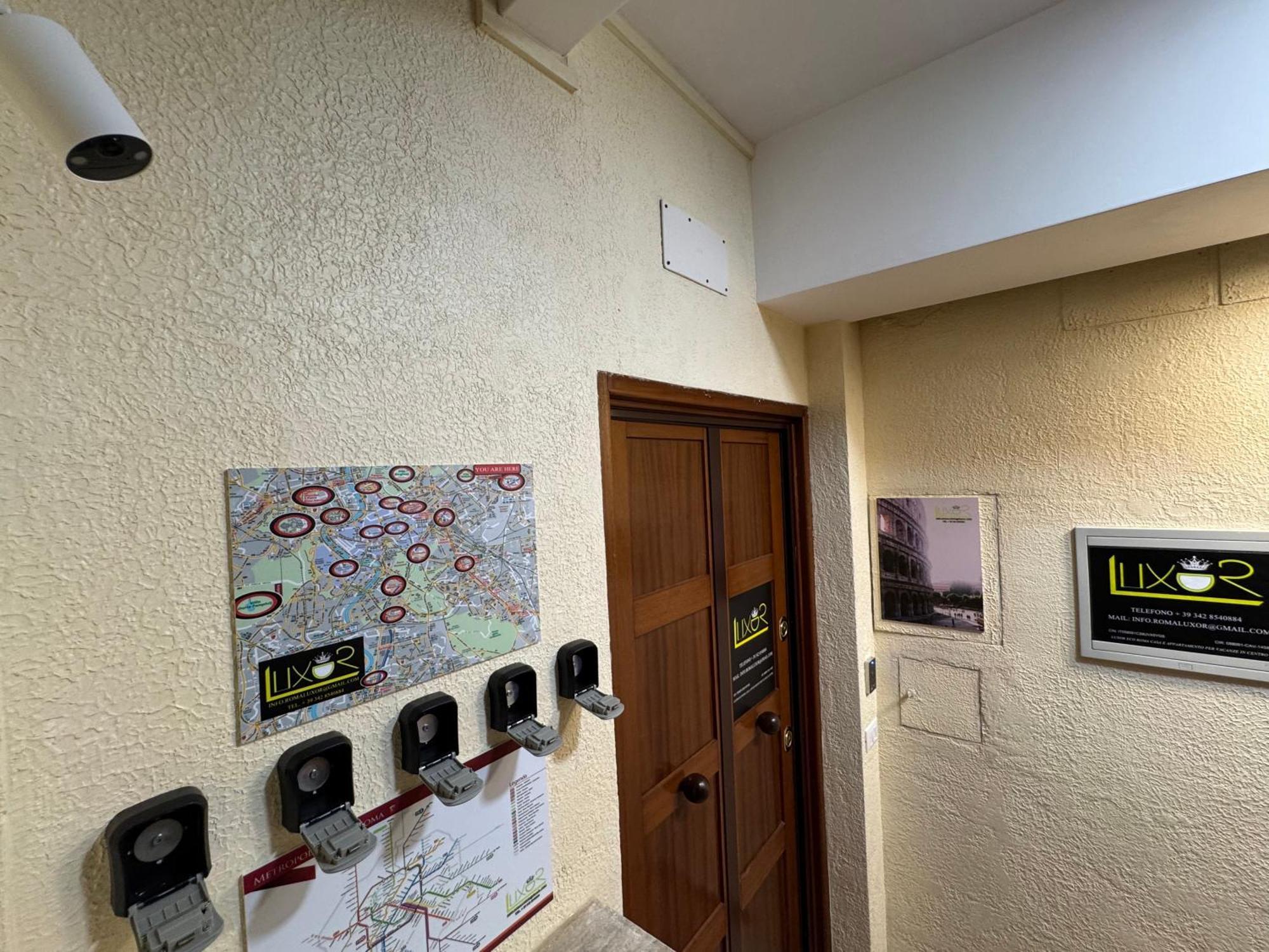 Luxor Eco Roma Casa E Appartamento Per Vacanze In Centro Piazza Bologna, Colosseo, Piazza Di Spagna, Vaticano, San Pietro, Sapienza, Fontana Di Trevi, Piazza Navona, Trastevere, Tiburtina, Termini, Aeroporto Bed & Breakfast 2*