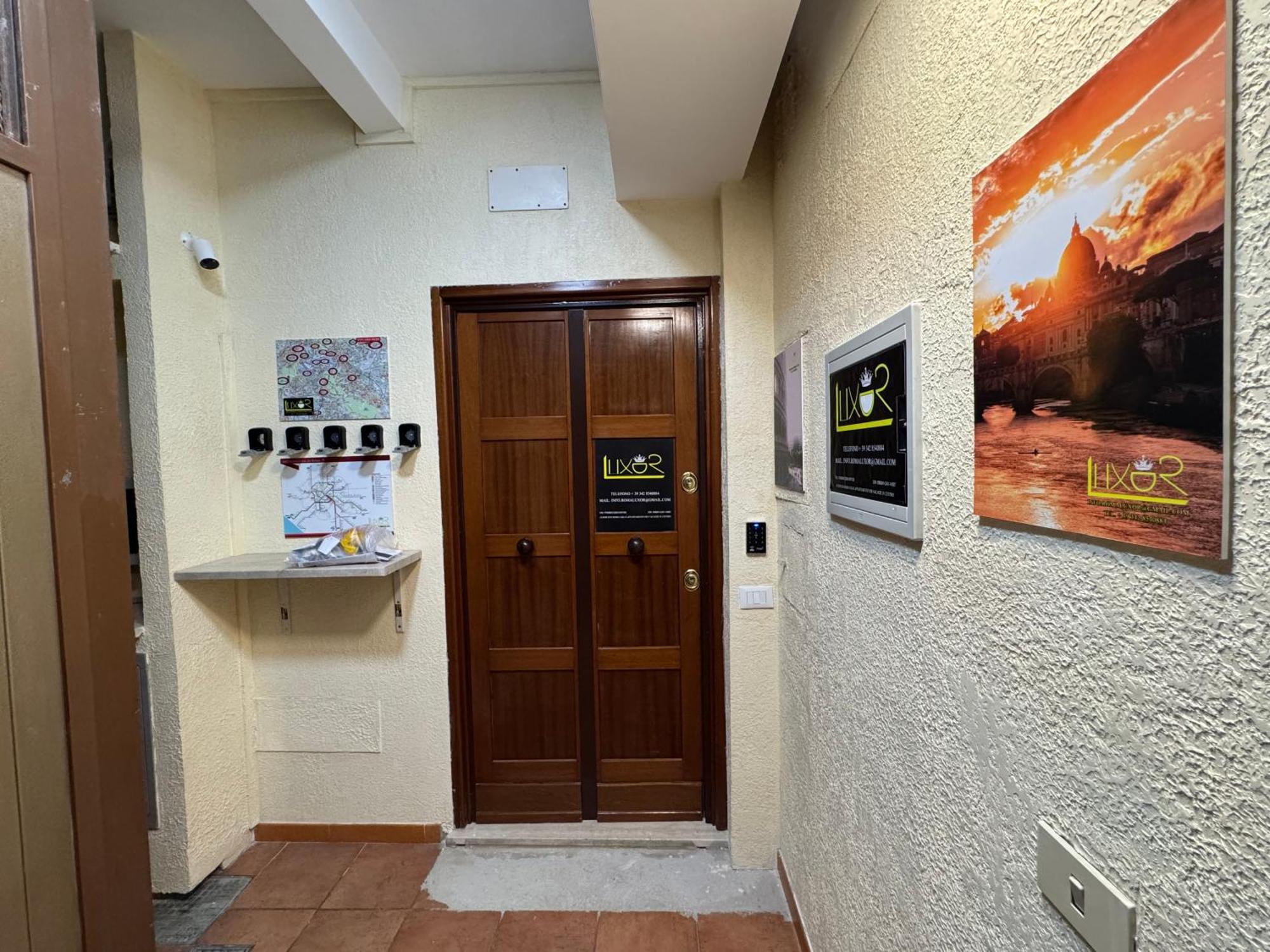 Luxor Eco Roma Casa E Appartamento Per Vacanze In Centro Piazza Bologna, Colosseo, Piazza Di Spagna, Vaticano, San Pietro, Sapienza, Fontana Di Trevi, Piazza Navona, Trastevere, Tiburtina, Termini, Aeroporto 2*