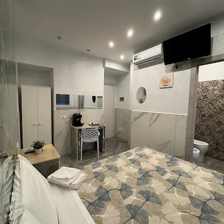 Luxor Eco Roma Casa E Appartamento Per Vacanze In Centro Piazza Bologna, Colosseo, Piazza Di Spagna, Vaticano, San Pietro, Sapienza, Fontana Di Trevi, Piazza Navona, Trastevere, Tiburtina, Termini, Aeroporto Exterior foto