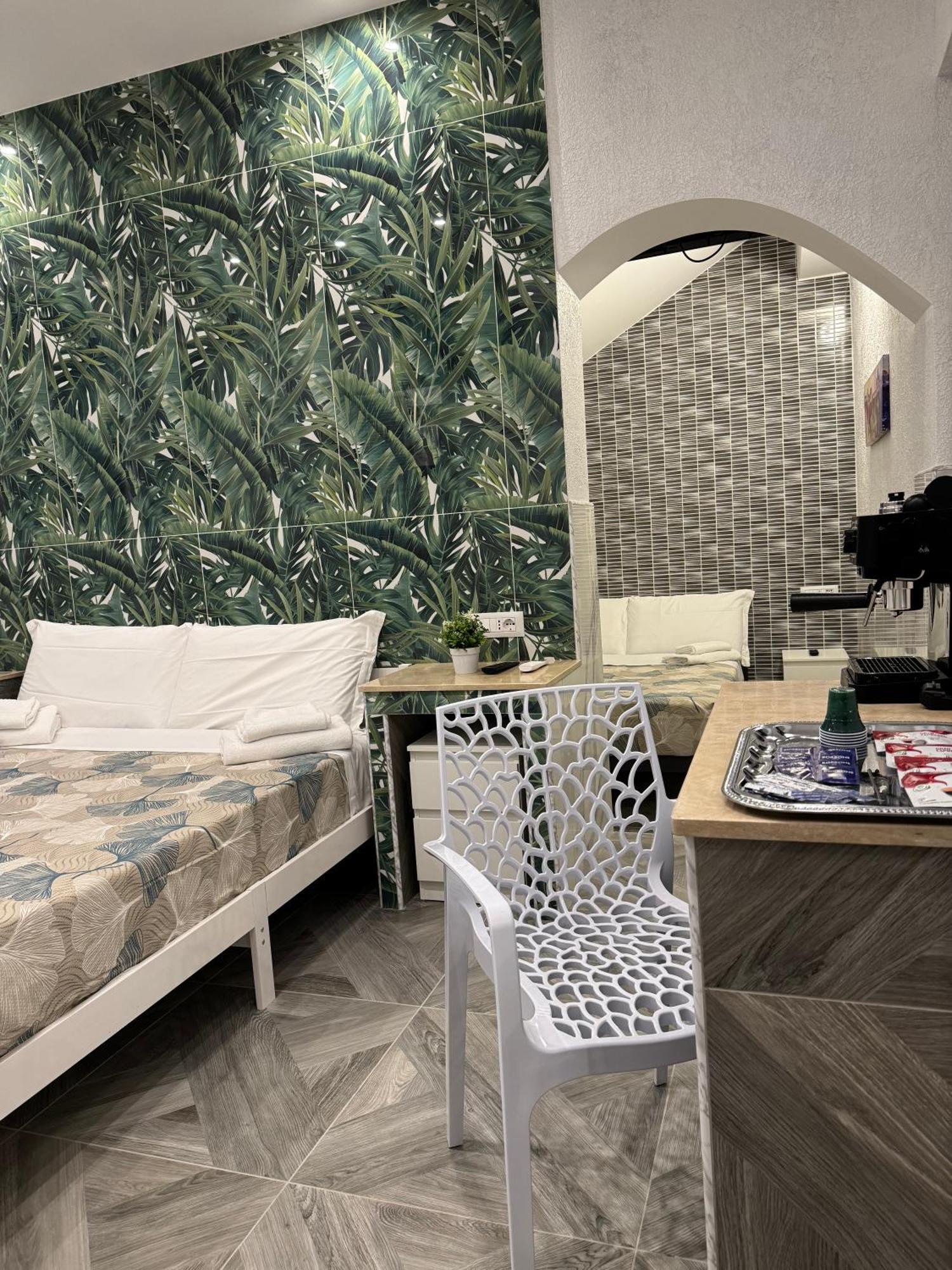 Luxor Eco Roma Casa E Appartamento Per Vacanze In Centro Piazza Bologna, Colosseo, Piazza Di Spagna, Vaticano, San Pietro, Sapienza, Fontana Di Trevi, Piazza Navona, Trastevere, Tiburtina, Termini, Aeroporto 2*