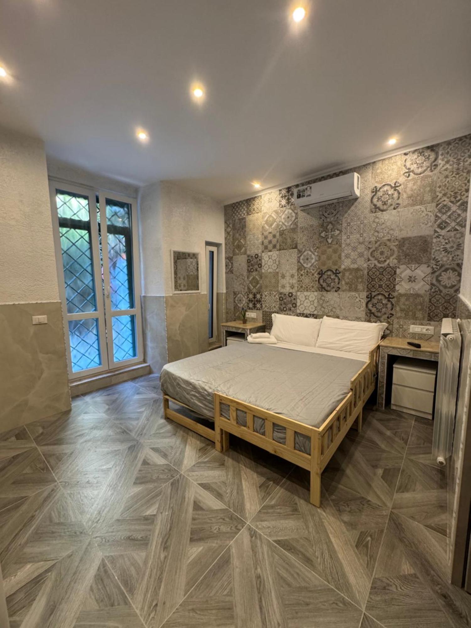 Bed and breakfast Luxor Eco Casa E Per Vacanze In Centro Piazza Bologna, Colosseo, Piazza Di Spagna, Vaticano, San Pietro, Sapienza, Fontana Di Trevi, Piazza Navona, Trastevere, Tiburtina, Termini, Aeroporto Roma