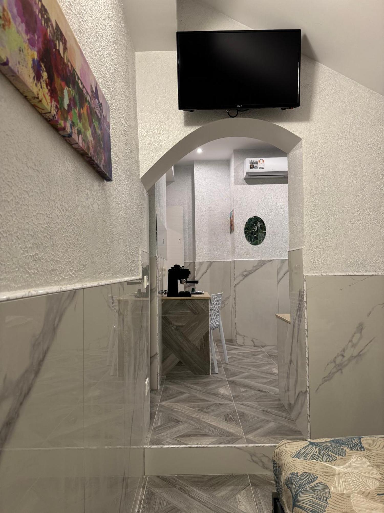 Luxor Eco Casa E Per Vacanze In Centro Piazza Bologna, Colosseo, Piazza Di Spagna, Vaticano, San Pietro, Sapienza, Fontana Di Trevi, Piazza Navona, Trastevere, Tiburtina, Termini, Aeroporto Bed and breakfast 2*