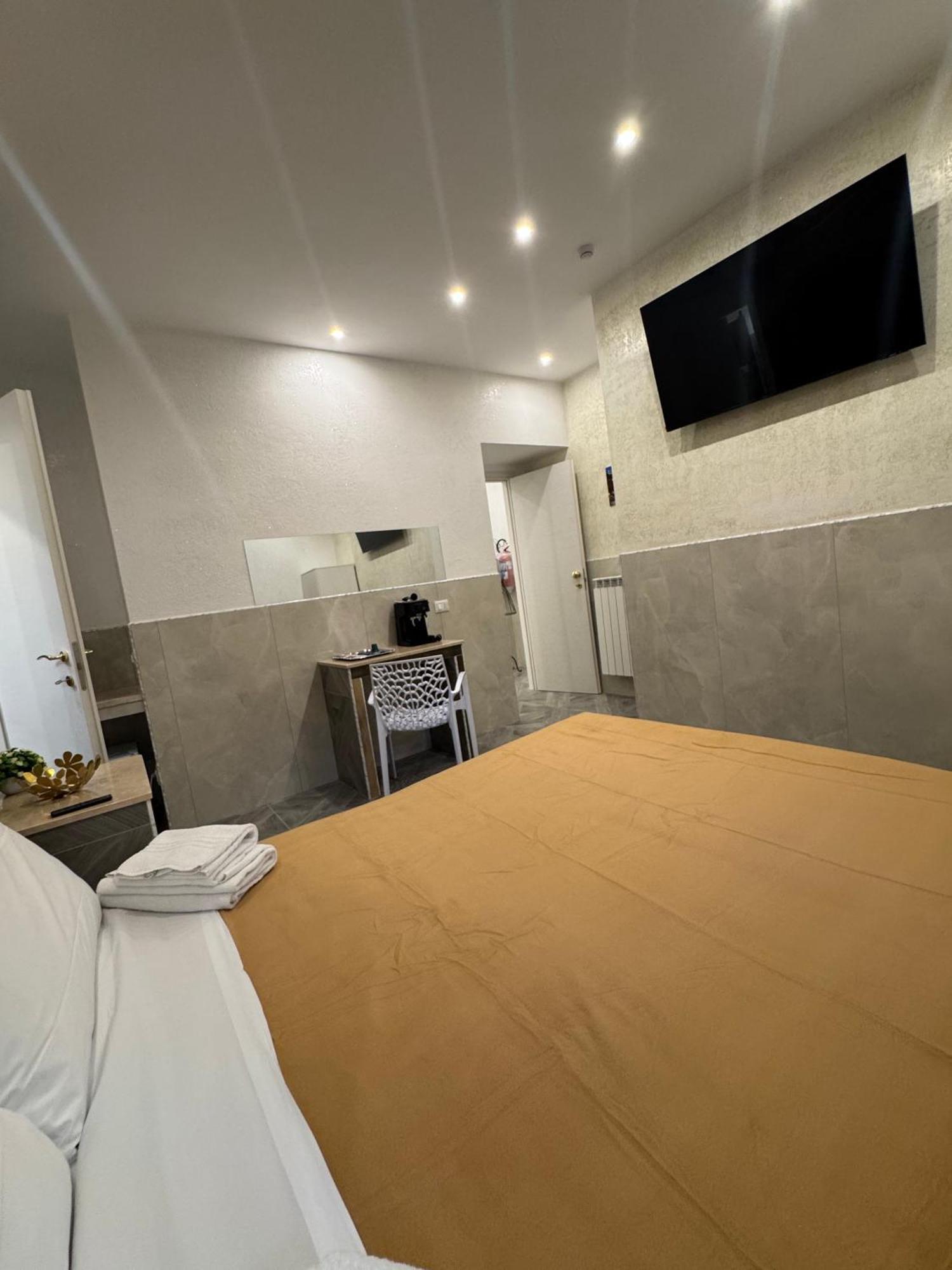 Bed and breakfast Luxor Eco Casa E Per Vacanze In Centro Piazza Bologna, Colosseo, Piazza Di Spagna, Vaticano, San Pietro, Sapienza, Fontana Di Trevi, Piazza Navona, Trastevere, Tiburtina, Termini, Aeroporto 2*