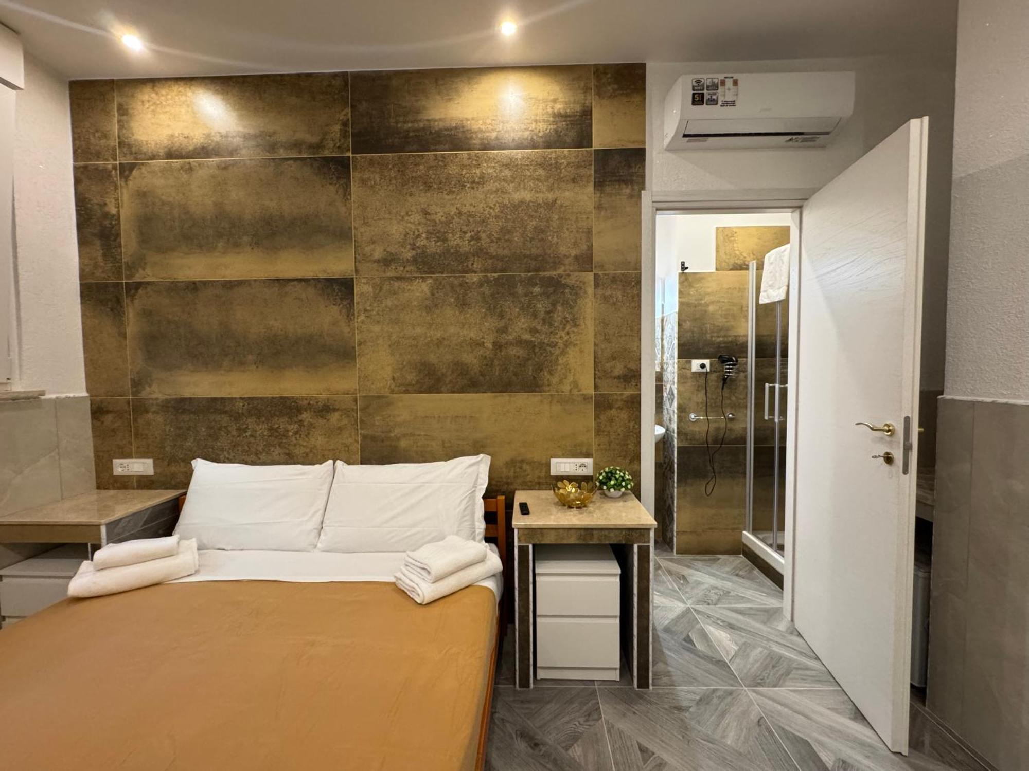 Luxor Eco Roma Casa E Appartamento Per Vacanze In Centro Piazza Bologna, Colosseo, Piazza Di Spagna, Vaticano, San Pietro, Sapienza, Fontana Di Trevi, Piazza Navona, Trastevere, Tiburtina, Termini, Aeroporto 2*