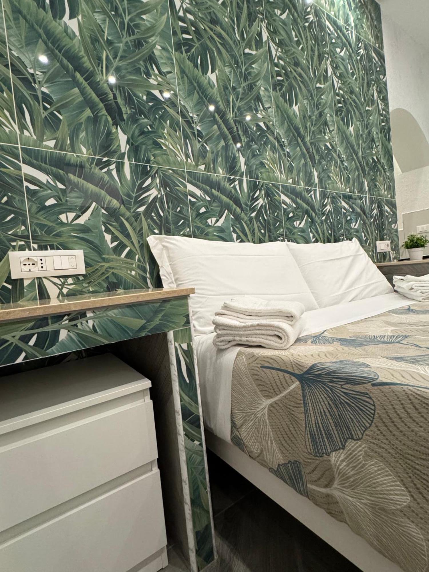 Luxor Eco Casa E Per Vacanze In Centro Piazza Bologna, Colosseo, Piazza Di Spagna, Vaticano, San Pietro, Sapienza, Fontana Di Trevi, Piazza Navona, Trastevere, Tiburtina, Termini, Aeroporto Bed and breakfast